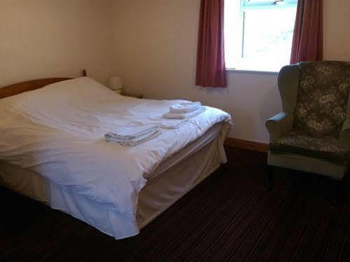 Chevin End Guest House オトリー エクステリア 写真